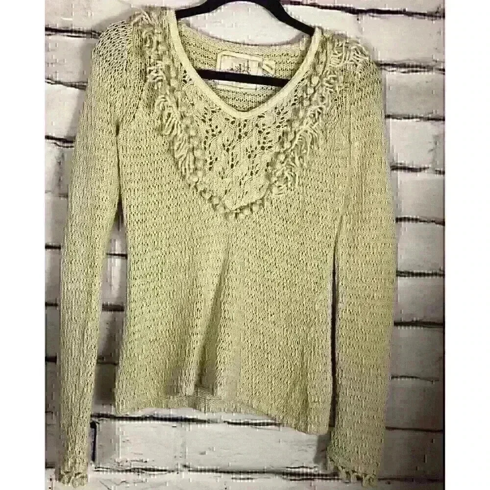 Angel of The North Womens Size XS Beige Long Sleeve Sweater